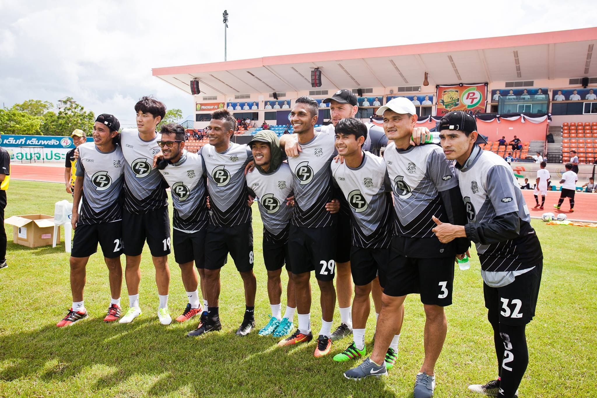 พีที ประจวบ