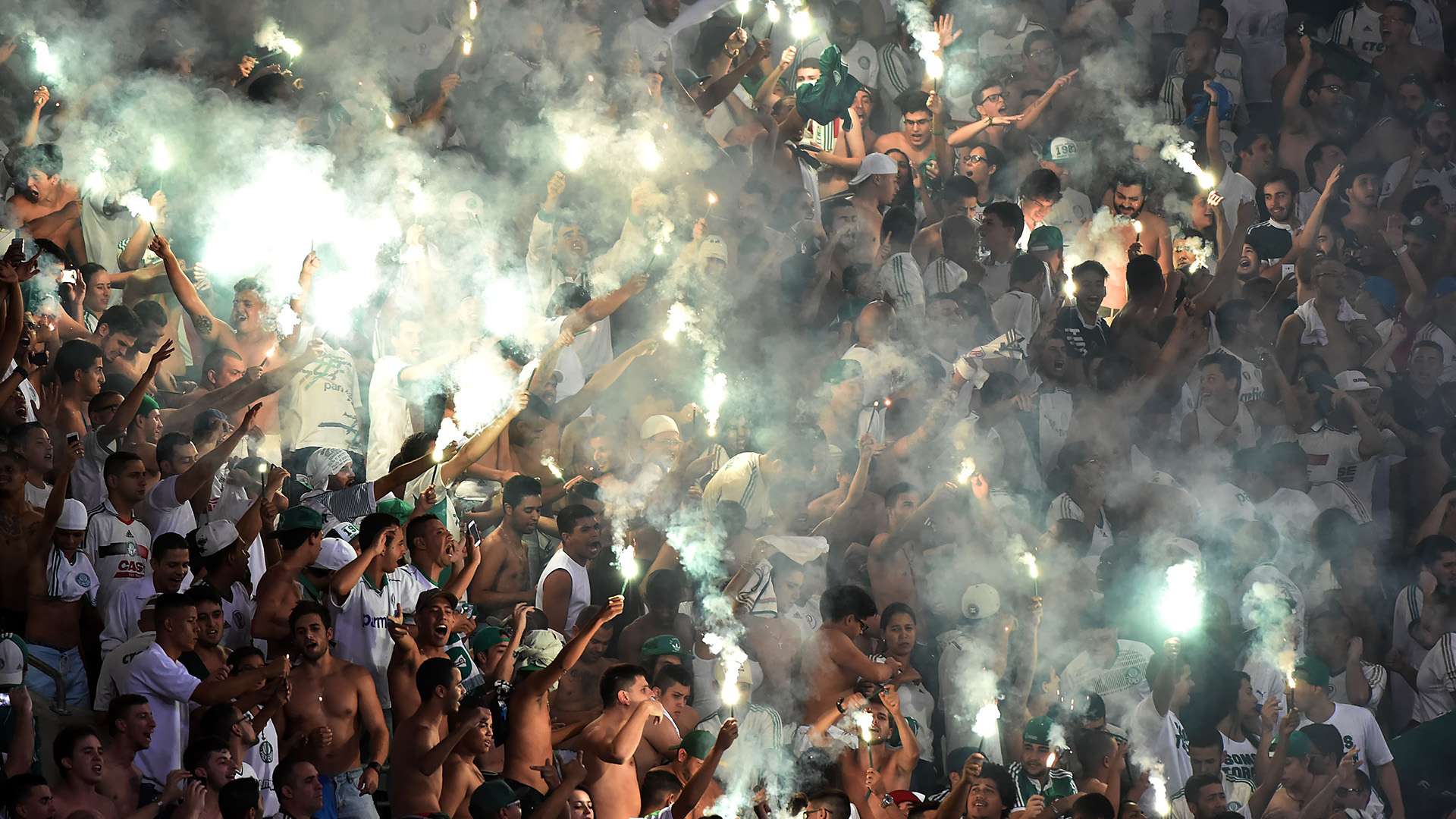 Torcida Palmeiras River Plate Montevideo Copa Libertadores 14042016