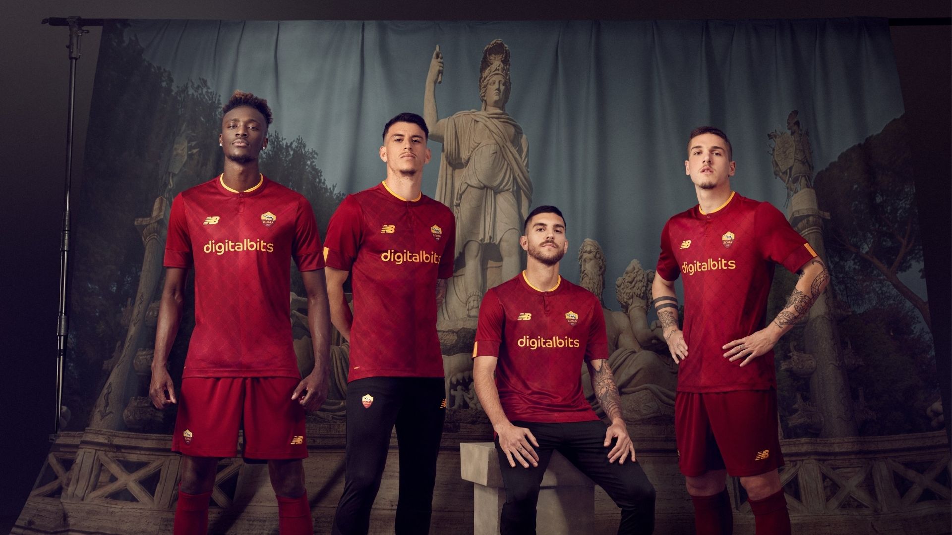 Nuova prima maglia Roma