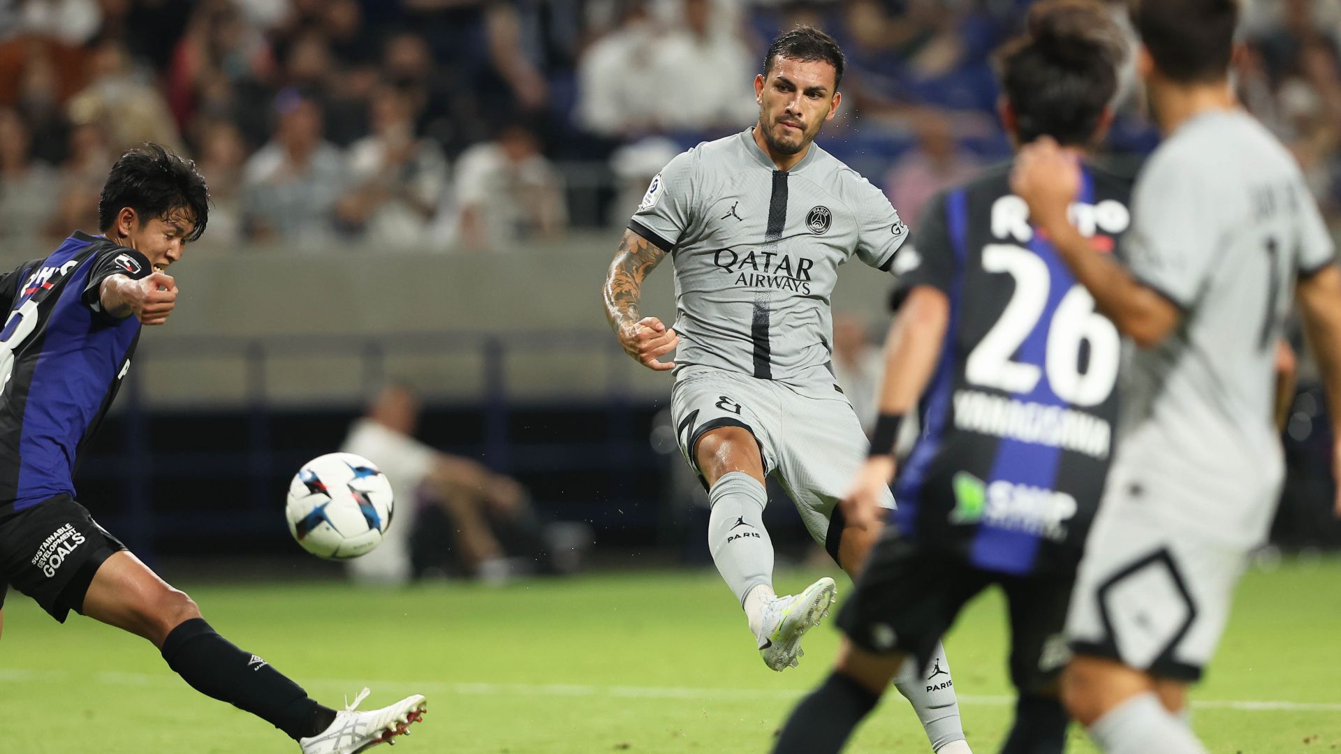 Leandro Paredes PSG Gamba Osaka