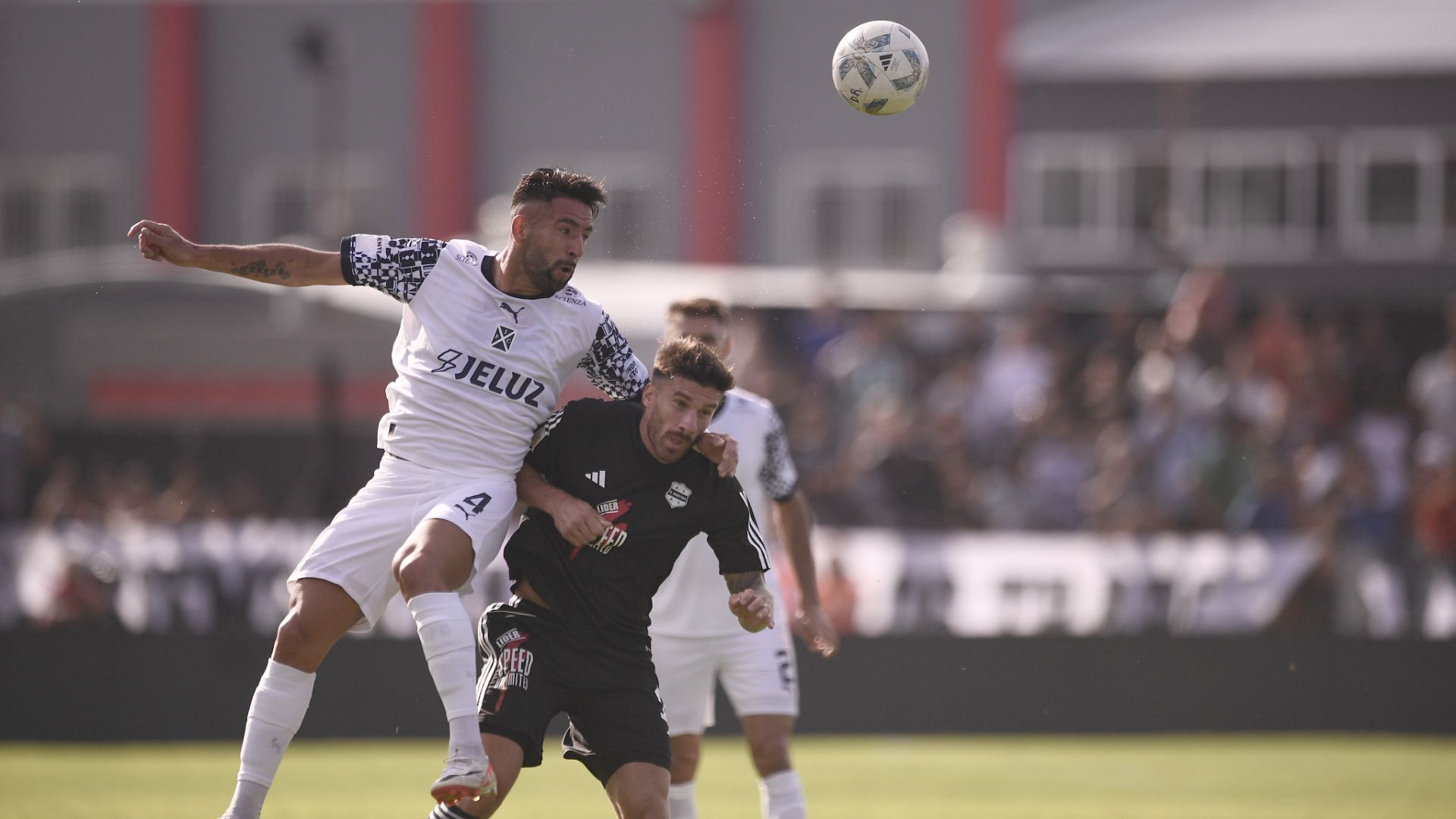 Mauricio Isla Independiente Riestra Copa de la Liga 2024