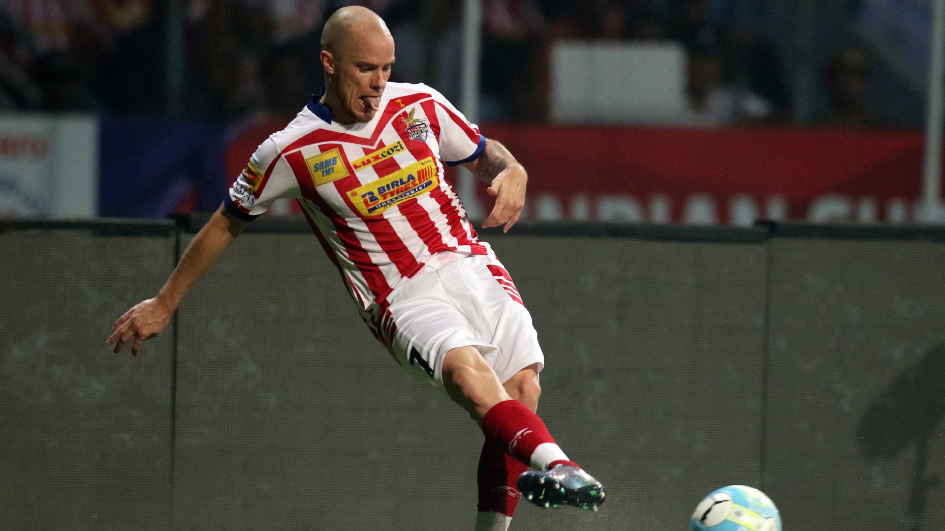 Iain Hume Atletico de Kolkata NorthEast United FC ISL season 3 2016