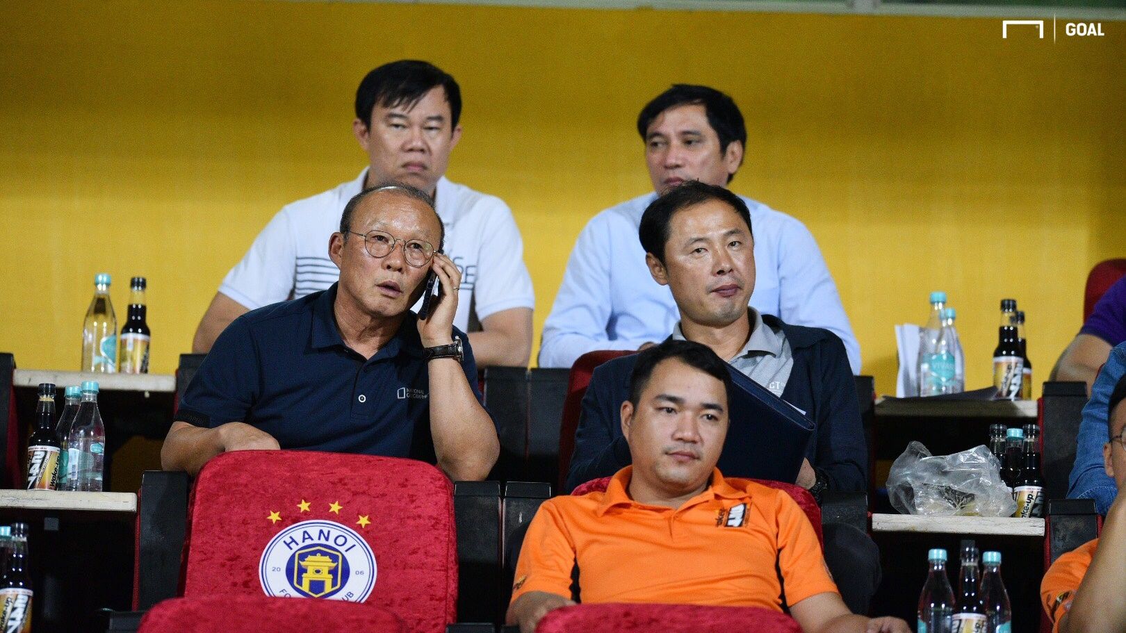Coach Park Hang-seo - Kim Han-yoon Ha Noi FC vs Binh Duong Round 19 V.League 2019