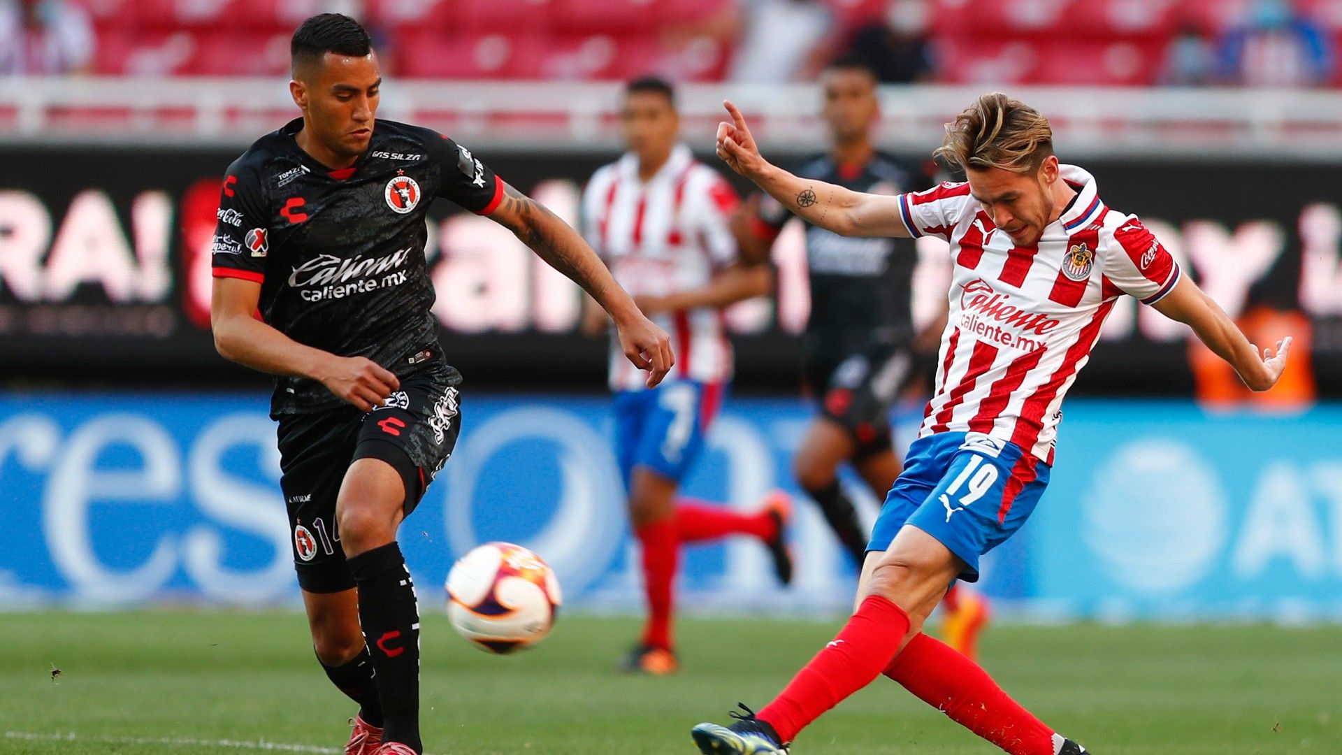 Jesús Angulo Christian Rivera Chivas Xolos de Tijuana Guardianes 2021
