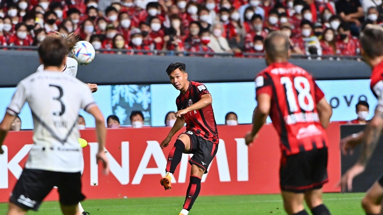 สุภโชค สารชาติ