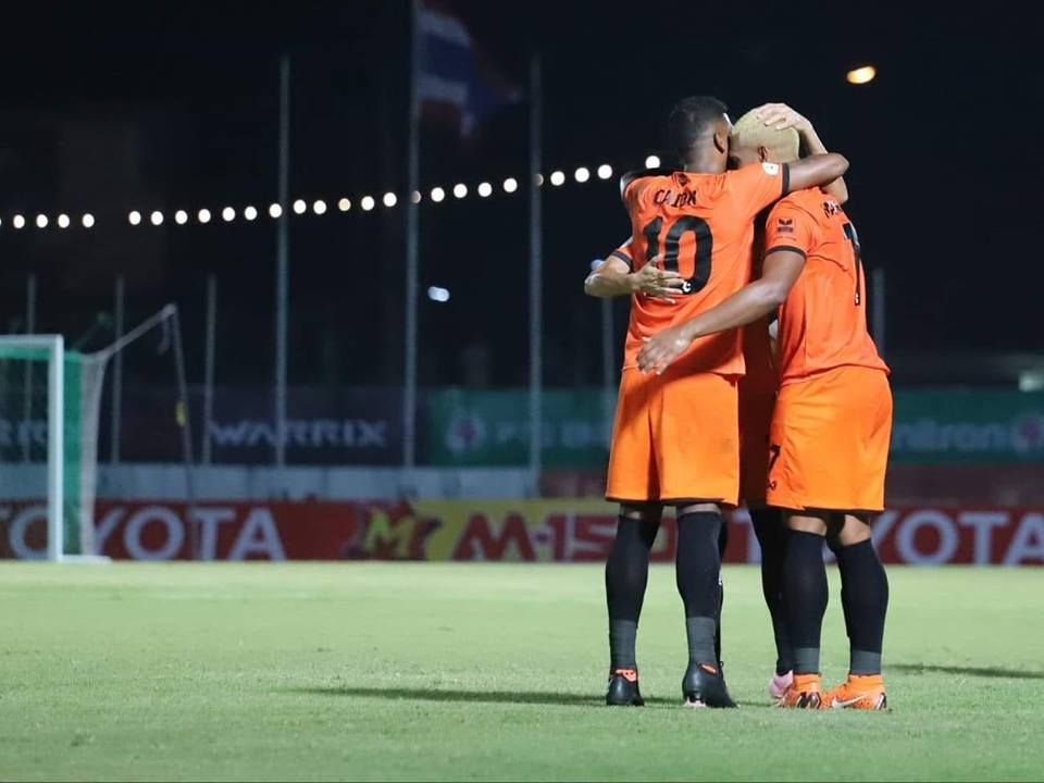 พีที ประจวบ เอฟซี