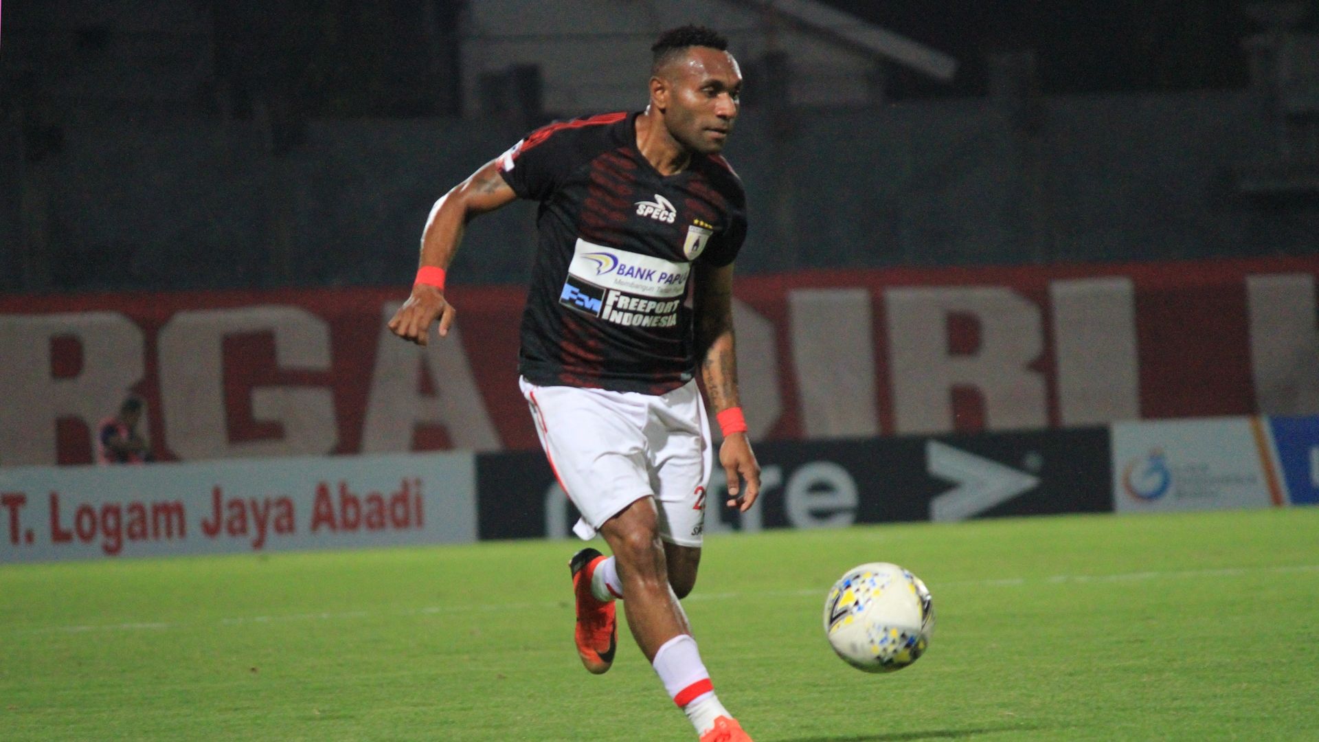 Titus Bonai - Persipura
