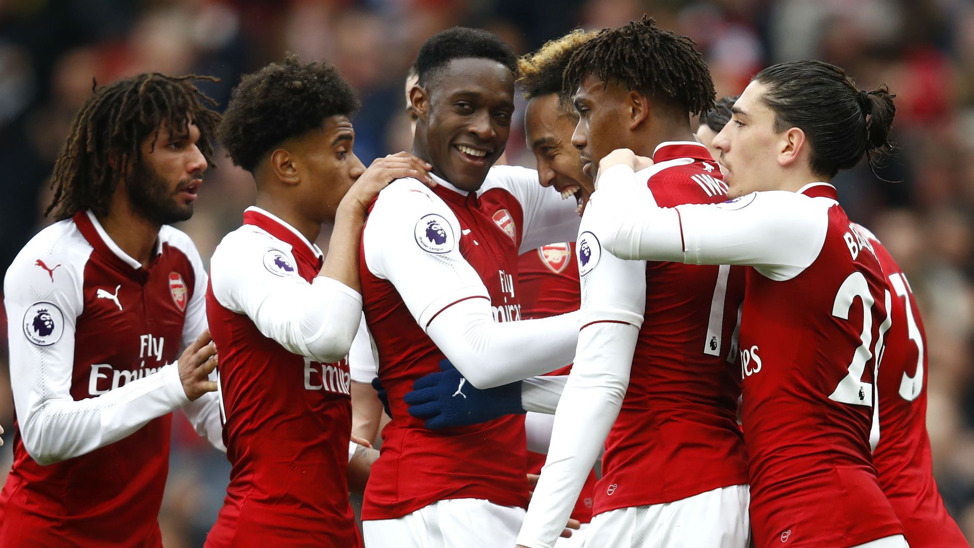 Arsenal celebrate vs Southampton