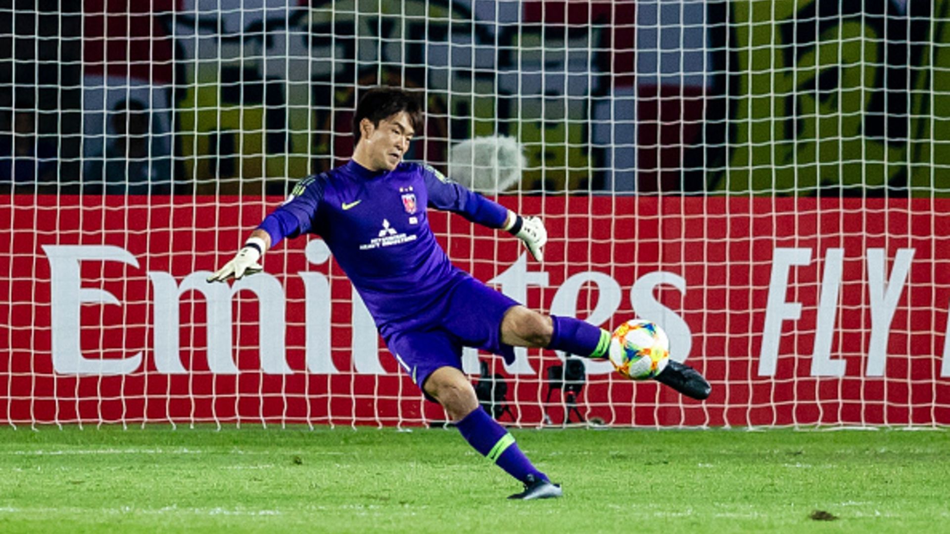 شوساكوا نيشيكاوا - حارس مرمى أوراوا