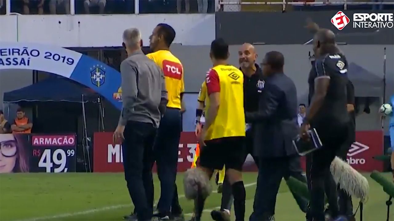 Print confusao Santos Athletico Brasileirão 08092019