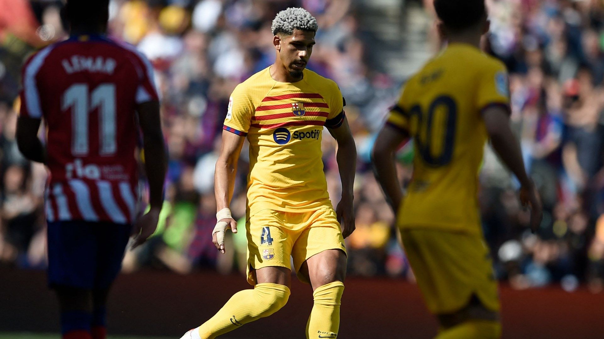 Ronald Araujo Barcelona 2022-23