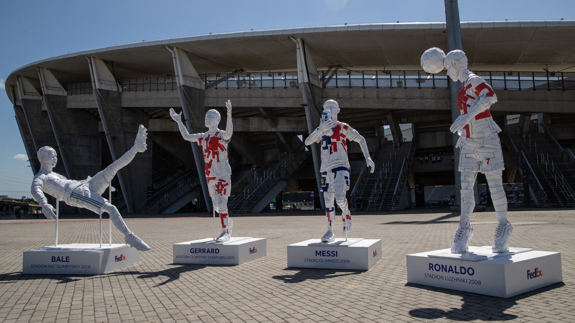 FedEx UCL scupltures