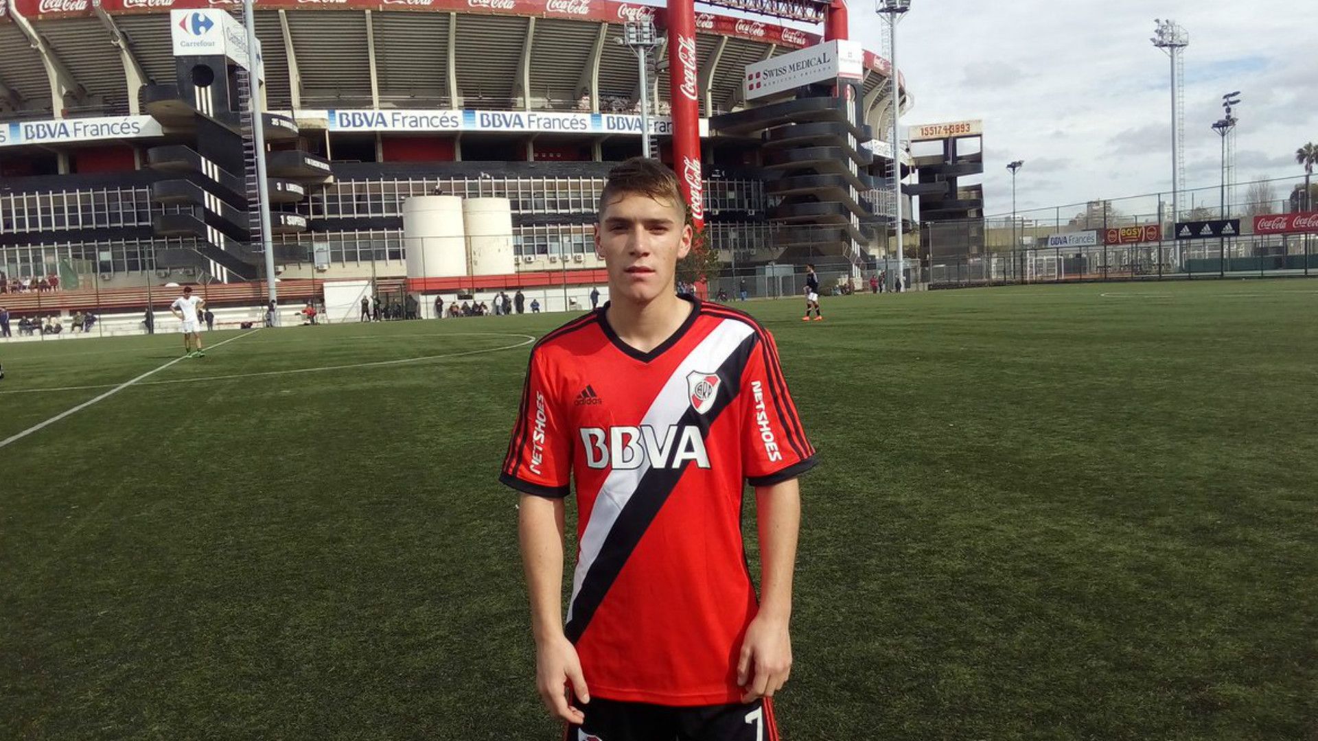 Benjamin Rolheiser River Plate Inferiores