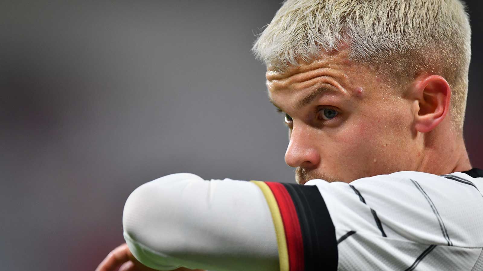 Philipp Max DFB Debüt