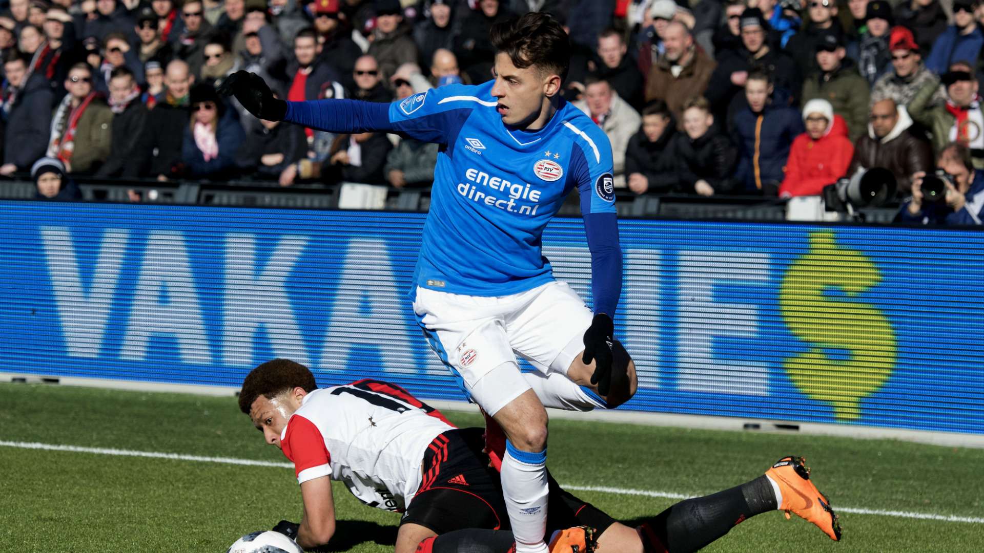 Santiago Arias PSV
