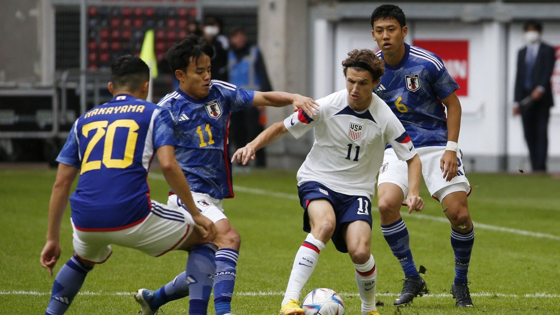 Brenden Aaronson USMNT 2022-23