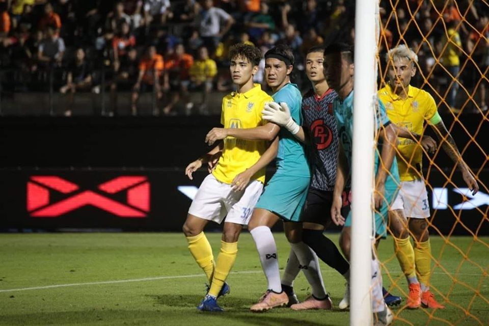 อดุลย์ หมื่นสมาน