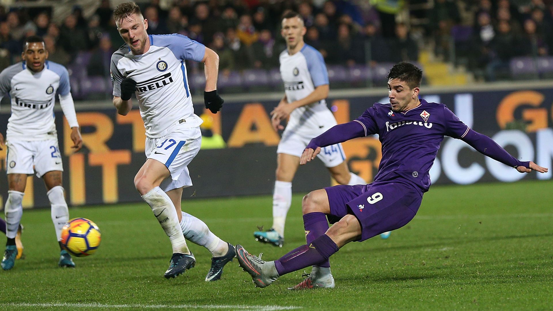 Giovanni Simeone Fiorentina Inter Serie A
