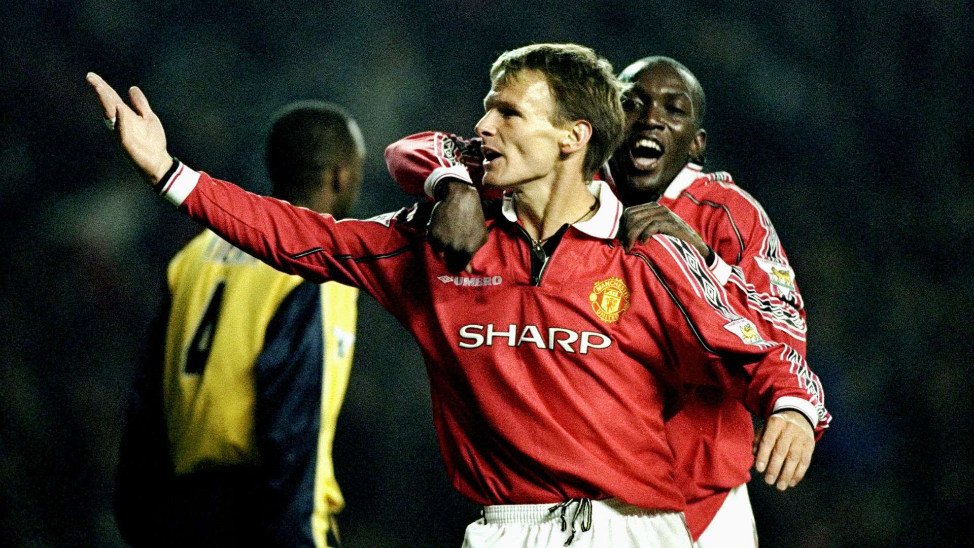 Teddy Sheringham Manchester United Arsenal