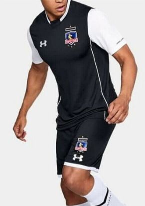 Camiseta alternativa Colo Colo