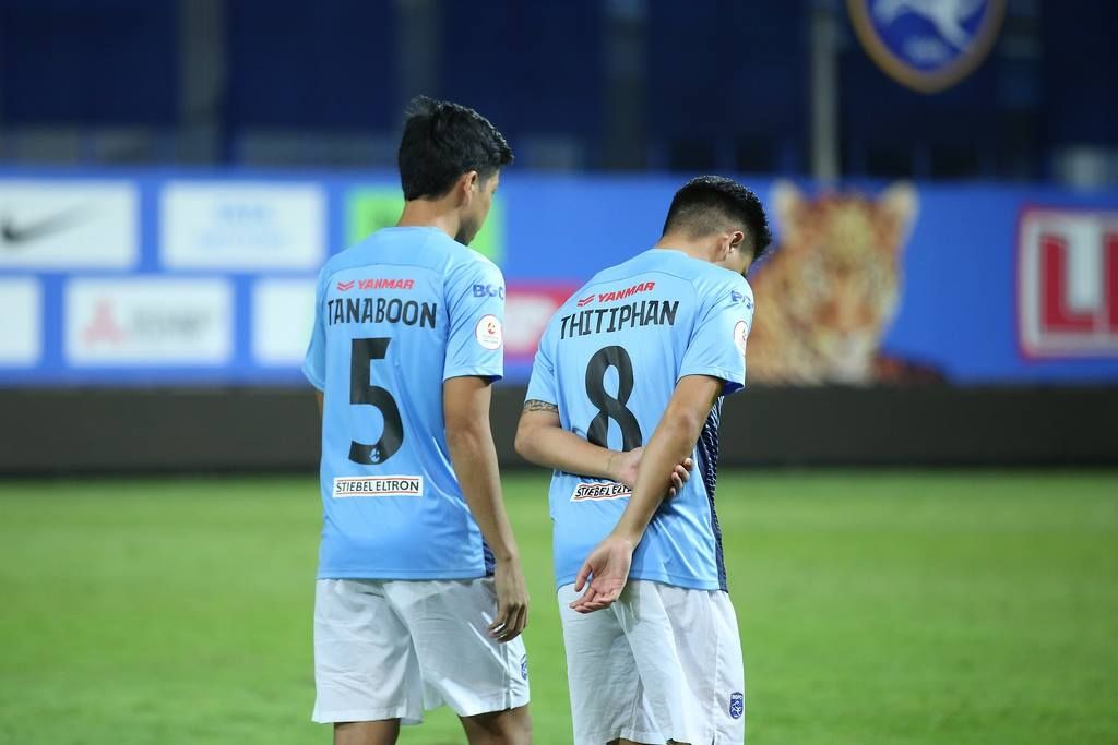 ธนบูรณ์ เกษารัตน์, ฐิติพันธ์ พ่วงจันทร์