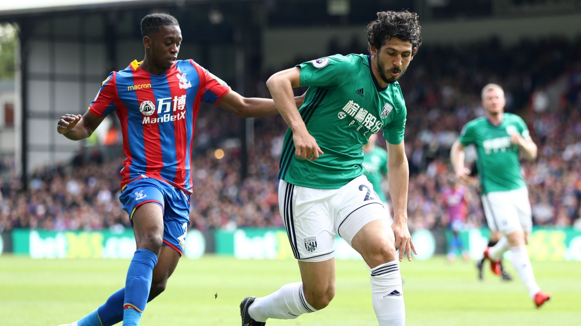 Aaron Wan-Bissaka, Ahmed Hegazi