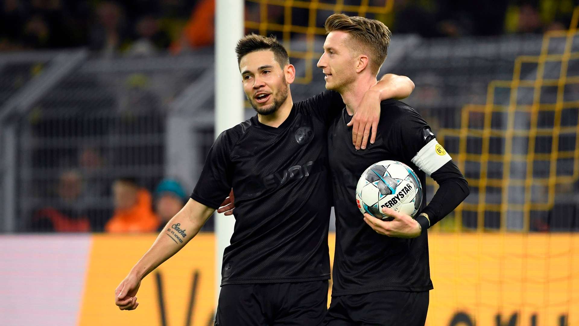 Raphael Guerreiro BVB Borussia Dortmund 07-12-2019