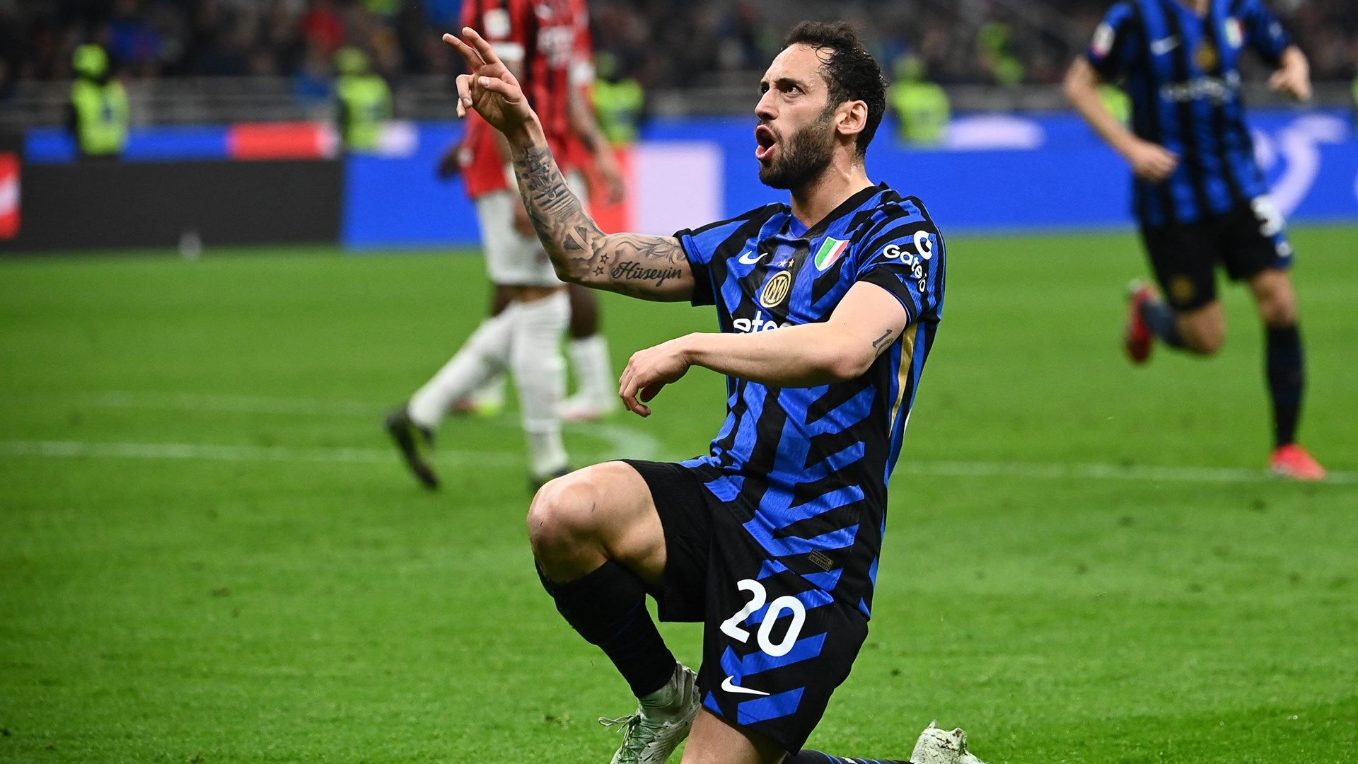 Calhanoglu Milan Inter