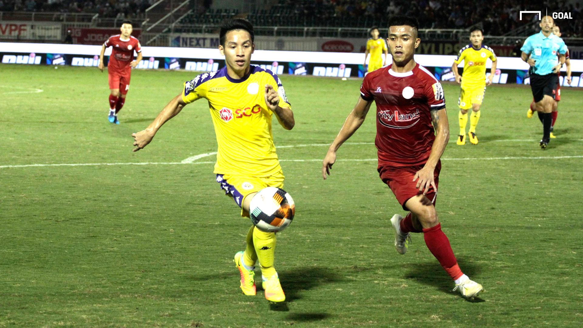 Do Hung Dung Nguyen Cong Thanh Ho Chi Minh City vs Ha Noi V.League 2019