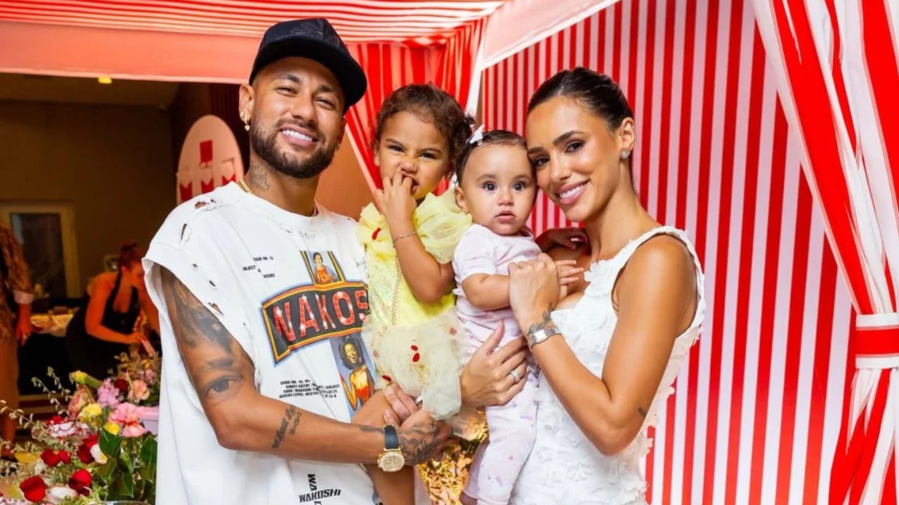 Neymar and Bruna Biancardi, suns