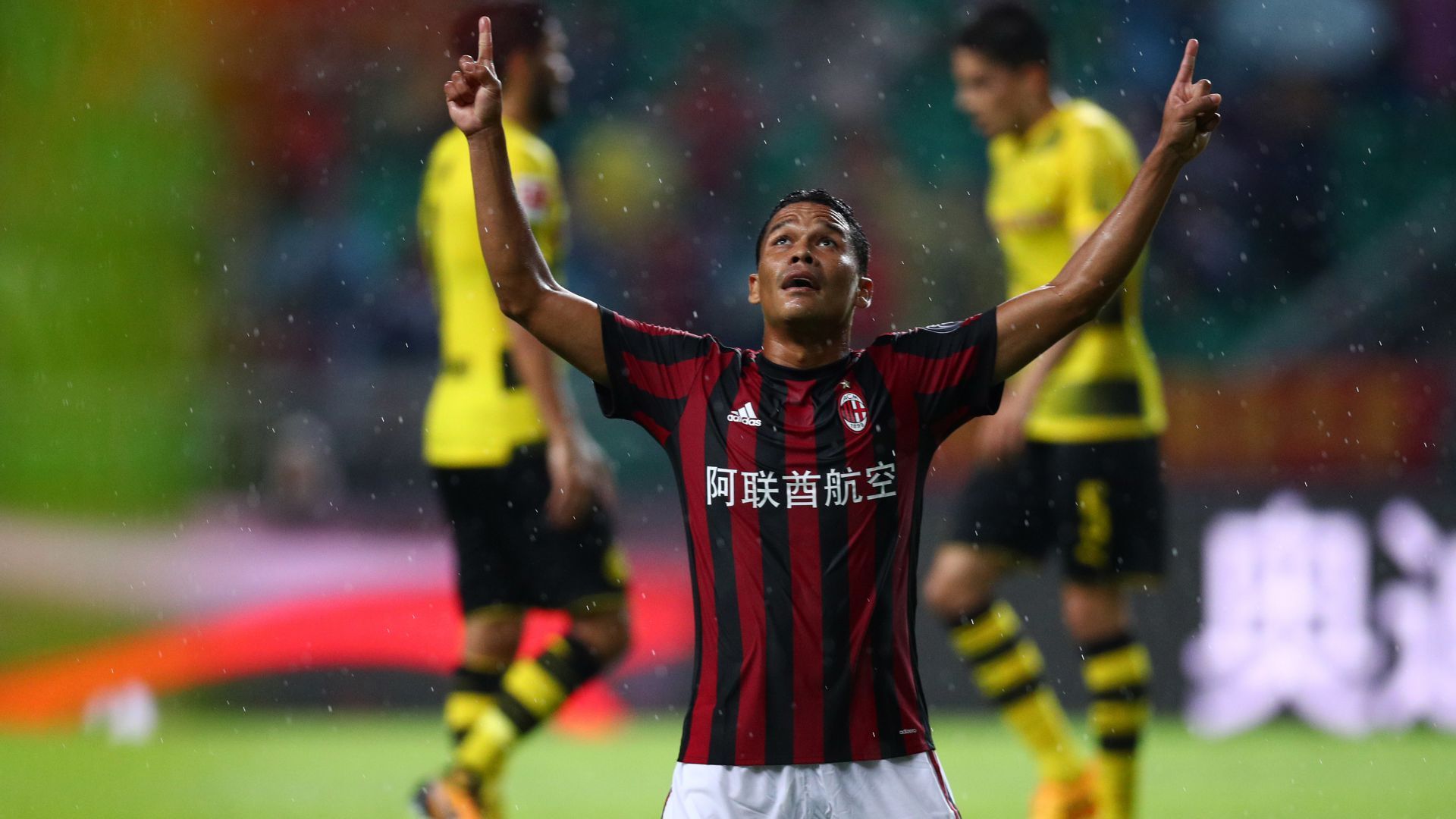 Carlos Bacca Milan-Borussia Dortmund