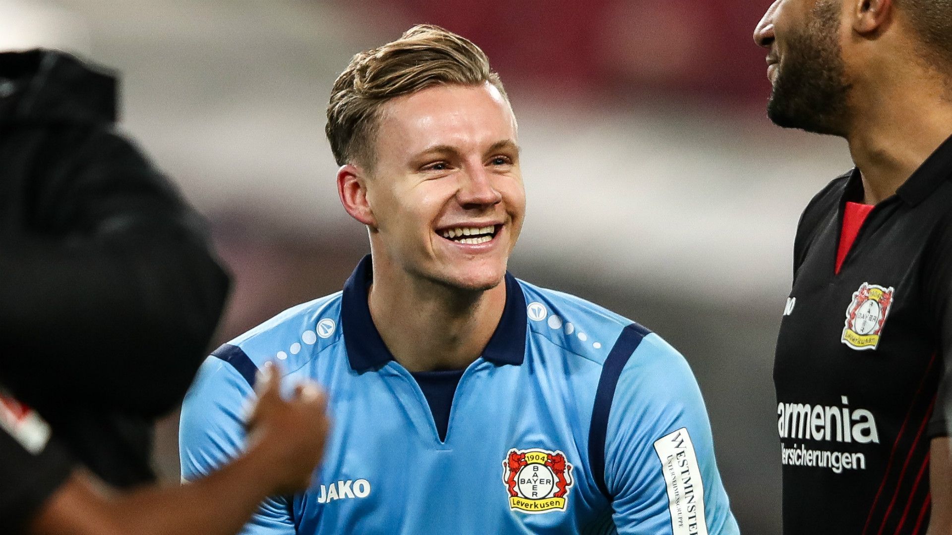 Bernd Leno Bayer Leverkusen 2017-18