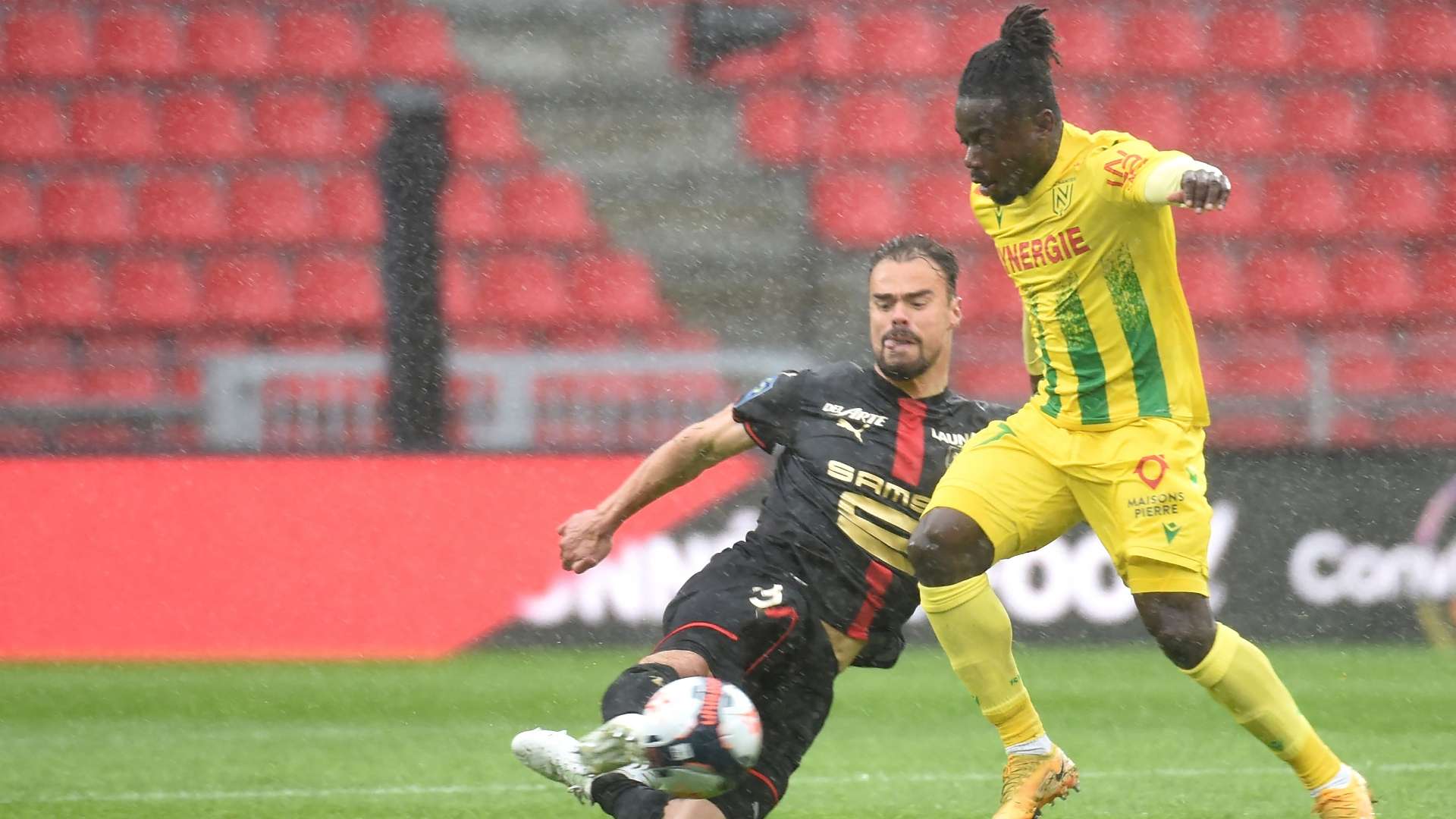 Moses Simon Nantes 2021-22