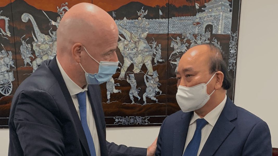 FIFA President Gianni Infantino President of Vietnam Nguyen Xuan Phuc