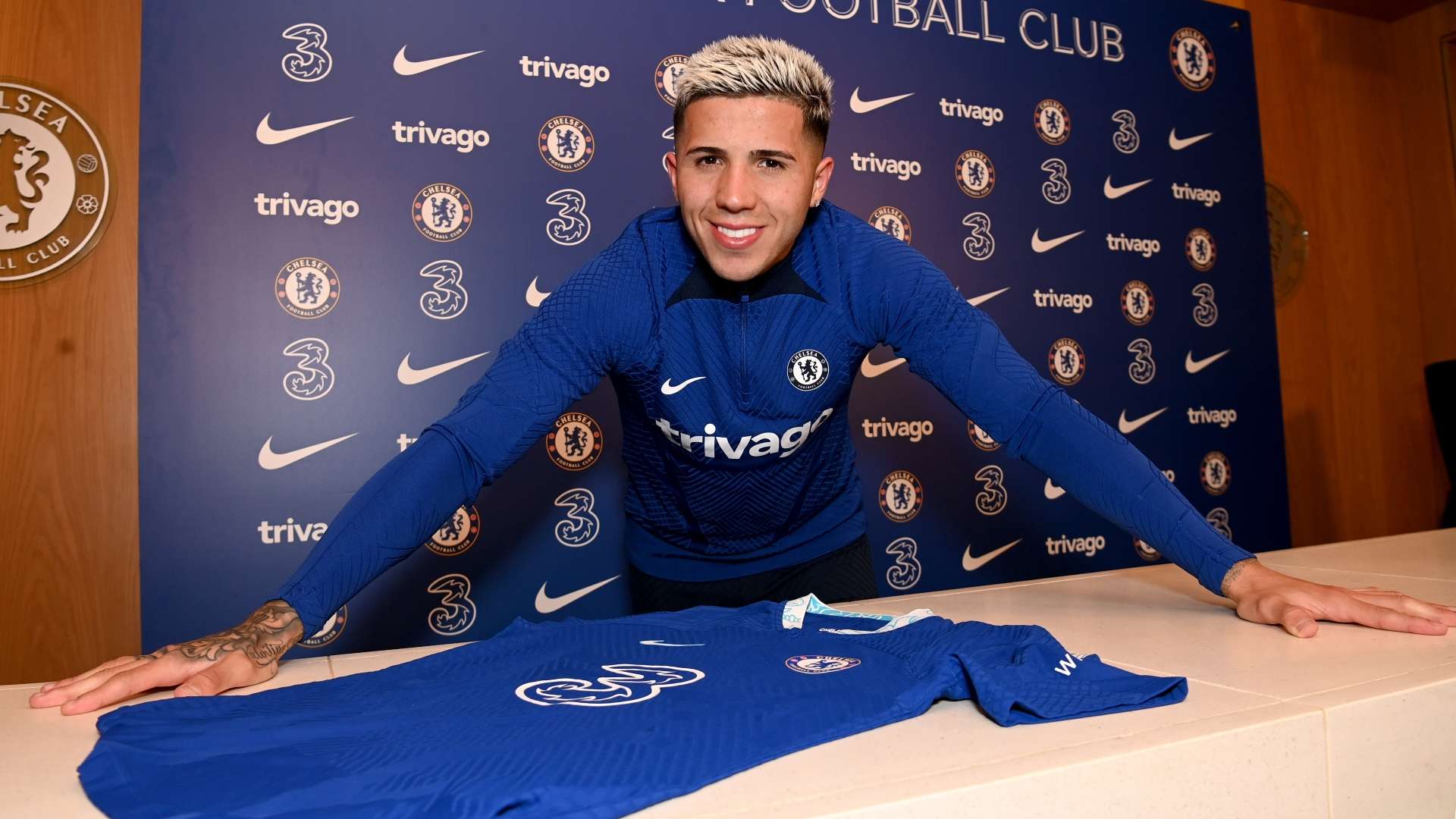 Enzo Fernandez Chelsea 2022-23