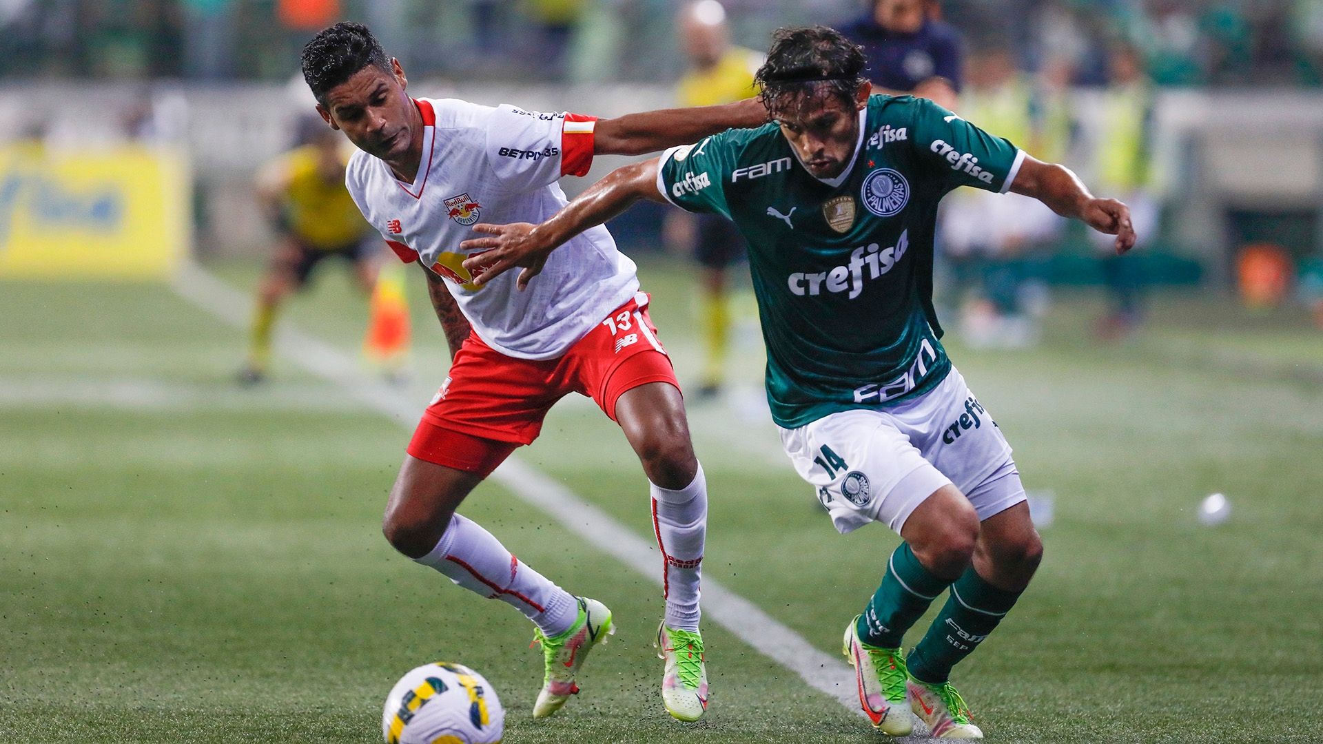 Aderlan, Gustavo Scarpa, Palmeiras x RB Bragantino, Brasileirão, 14052022