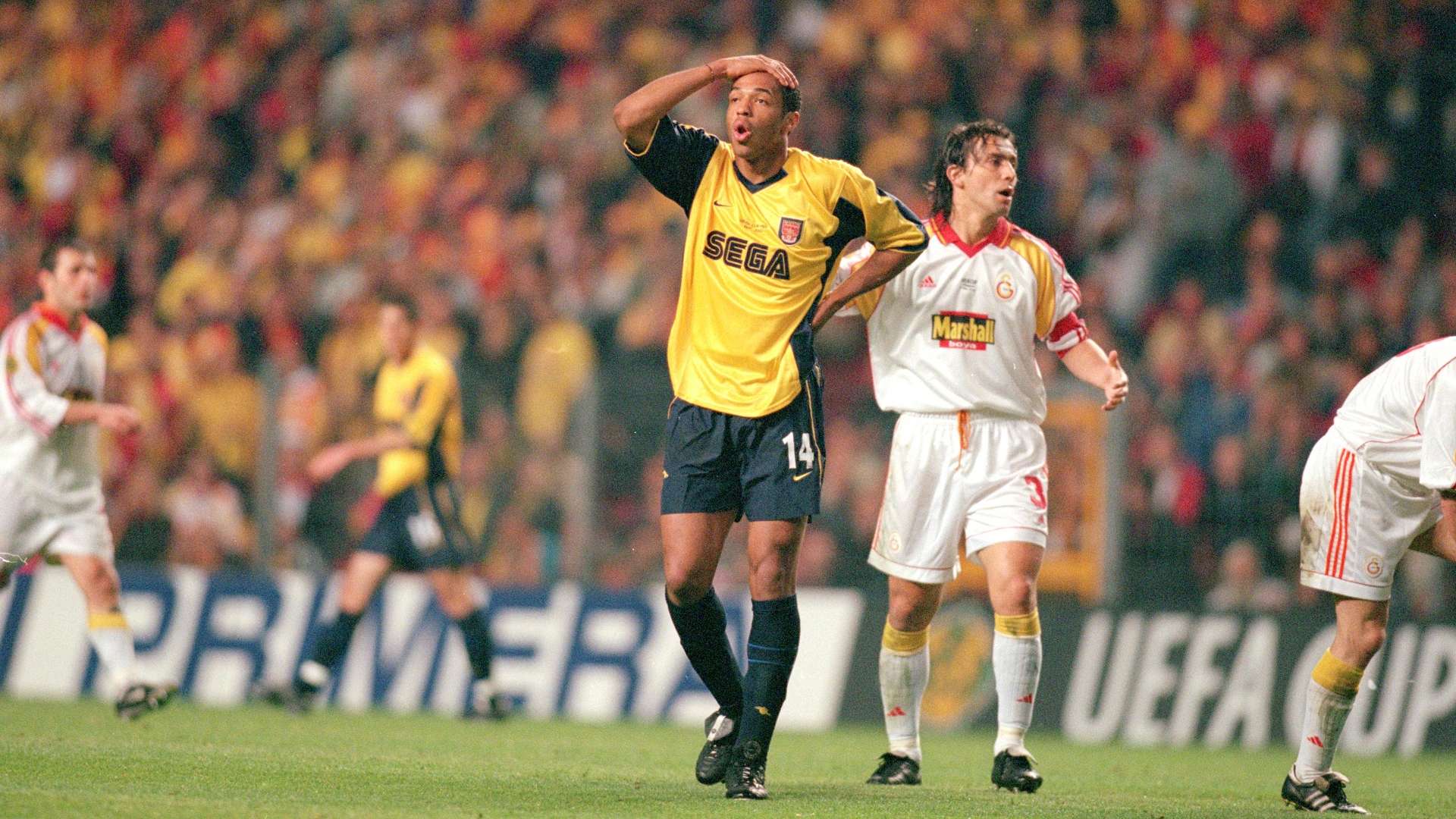 Thierry Henry Arsenal Galatasaray