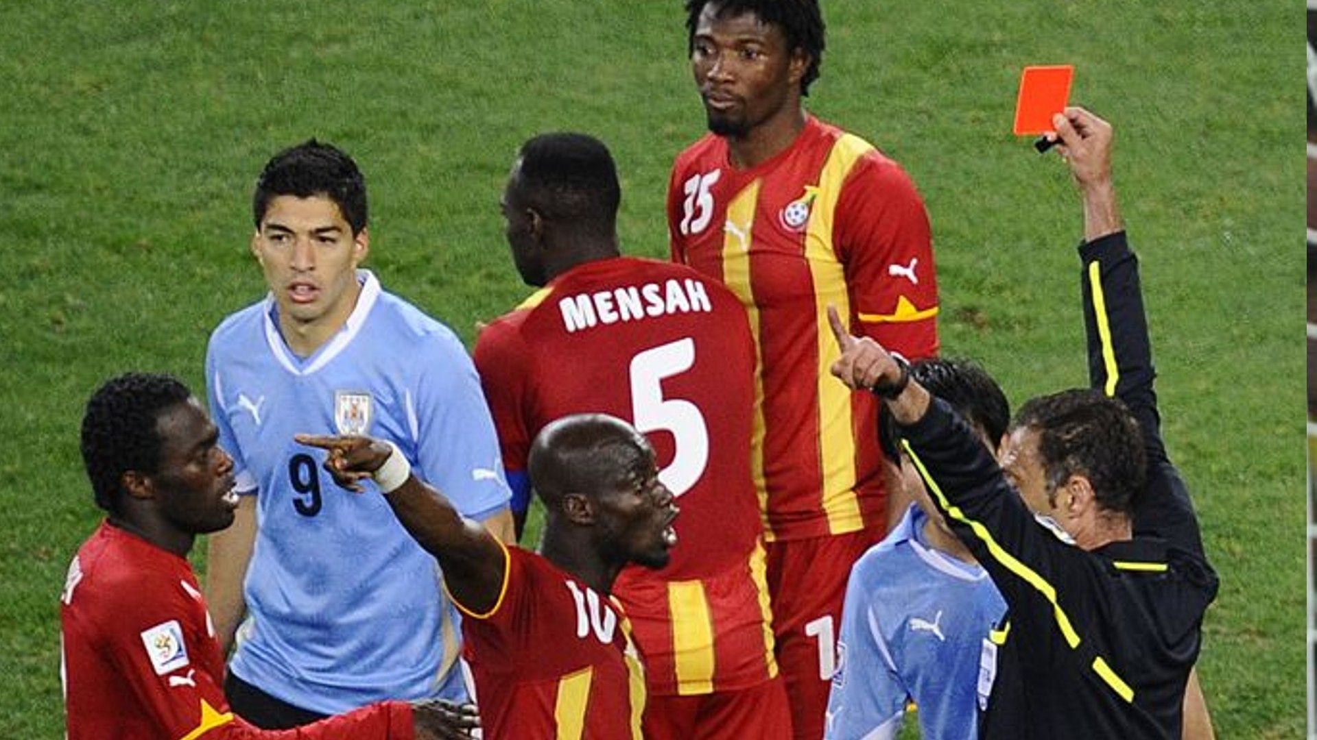 Luis Suarez Uruguay Ghana.