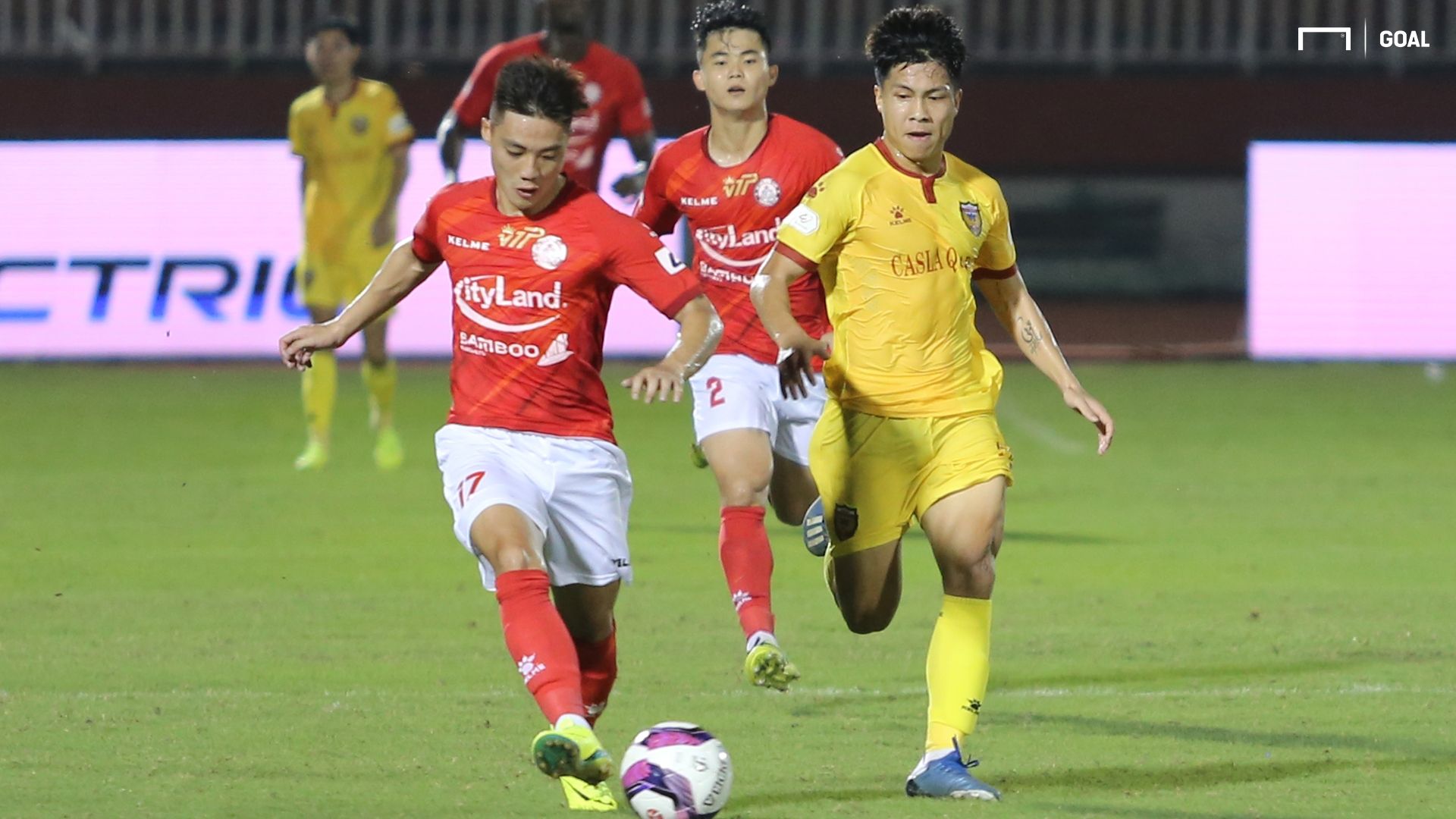 Lam Ti Phong Nguyen Van Vi Ho Chi Minh City vs Hong Linh Ha Tinh 2021 V.League 24012021