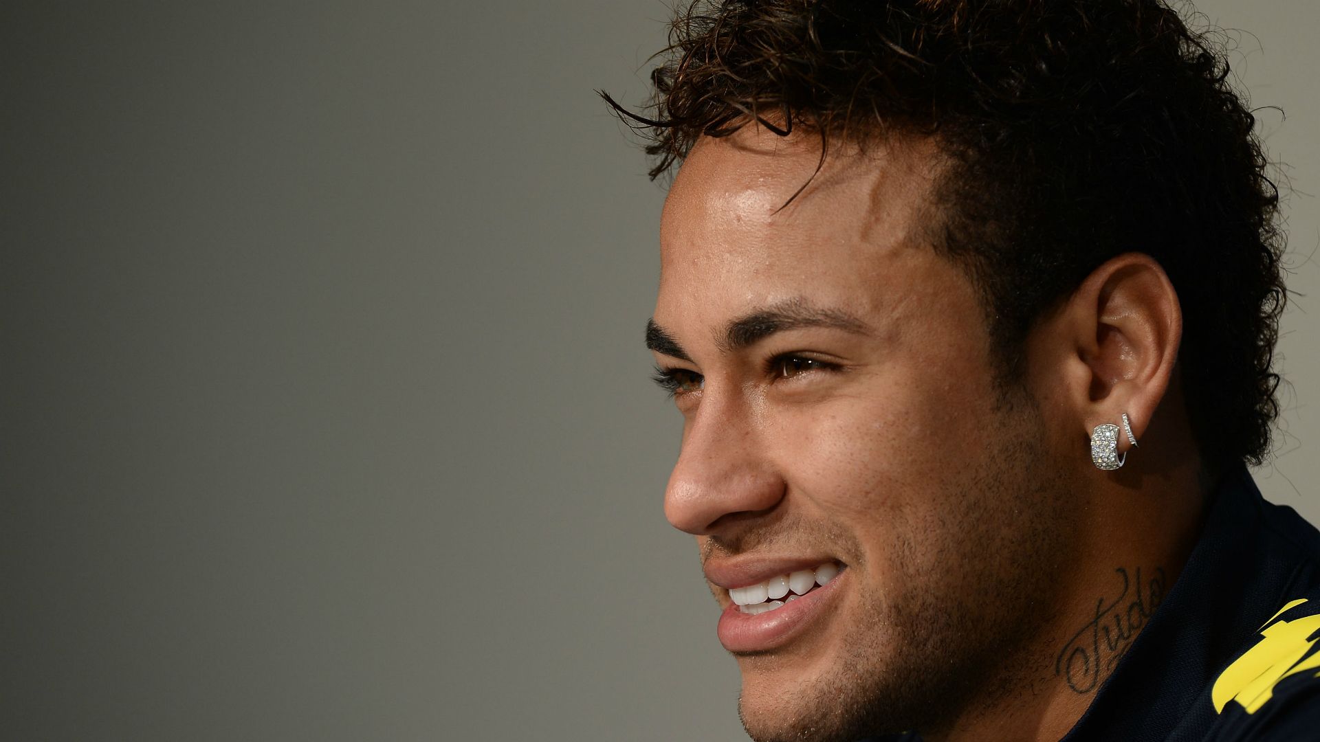 Neymar I Brasil Japão I 10 11 17
