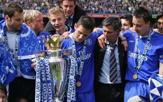 Jose Mourinho, Premier League trophy, EPL, Chelsea