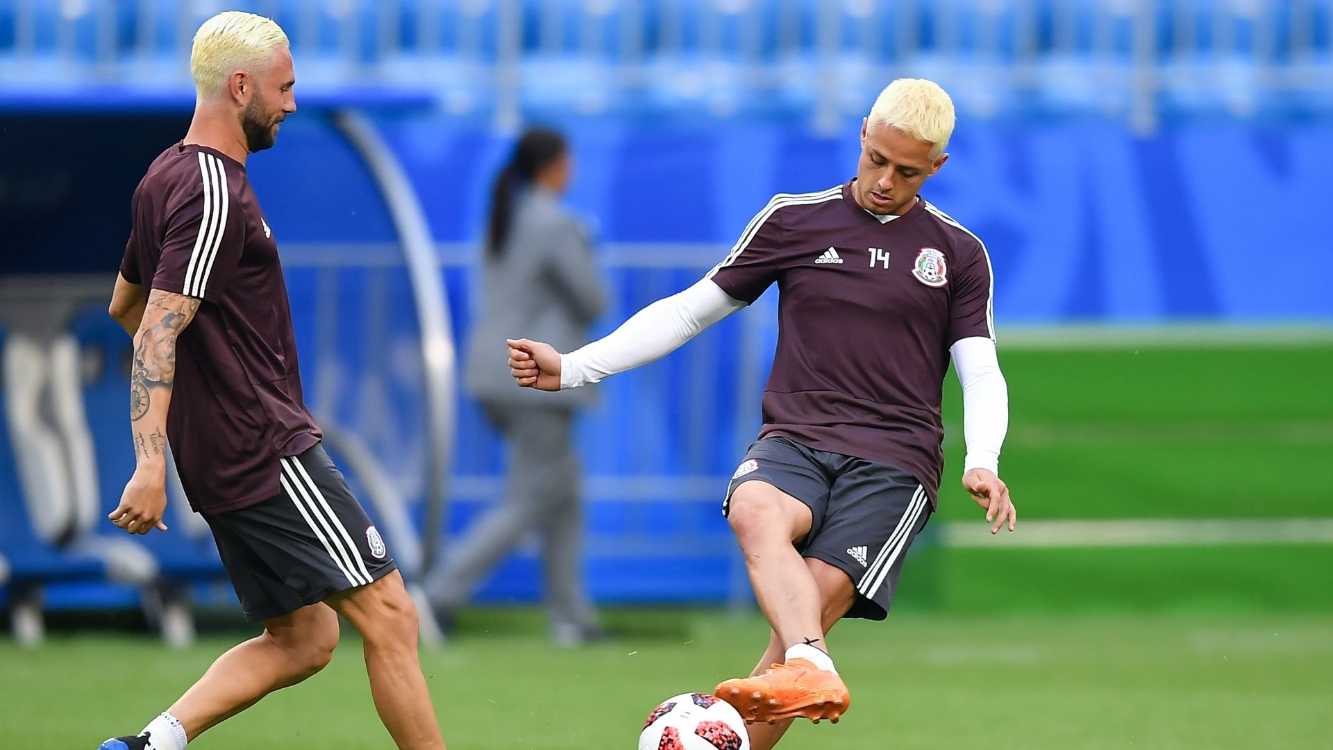 Chicharito Layún México