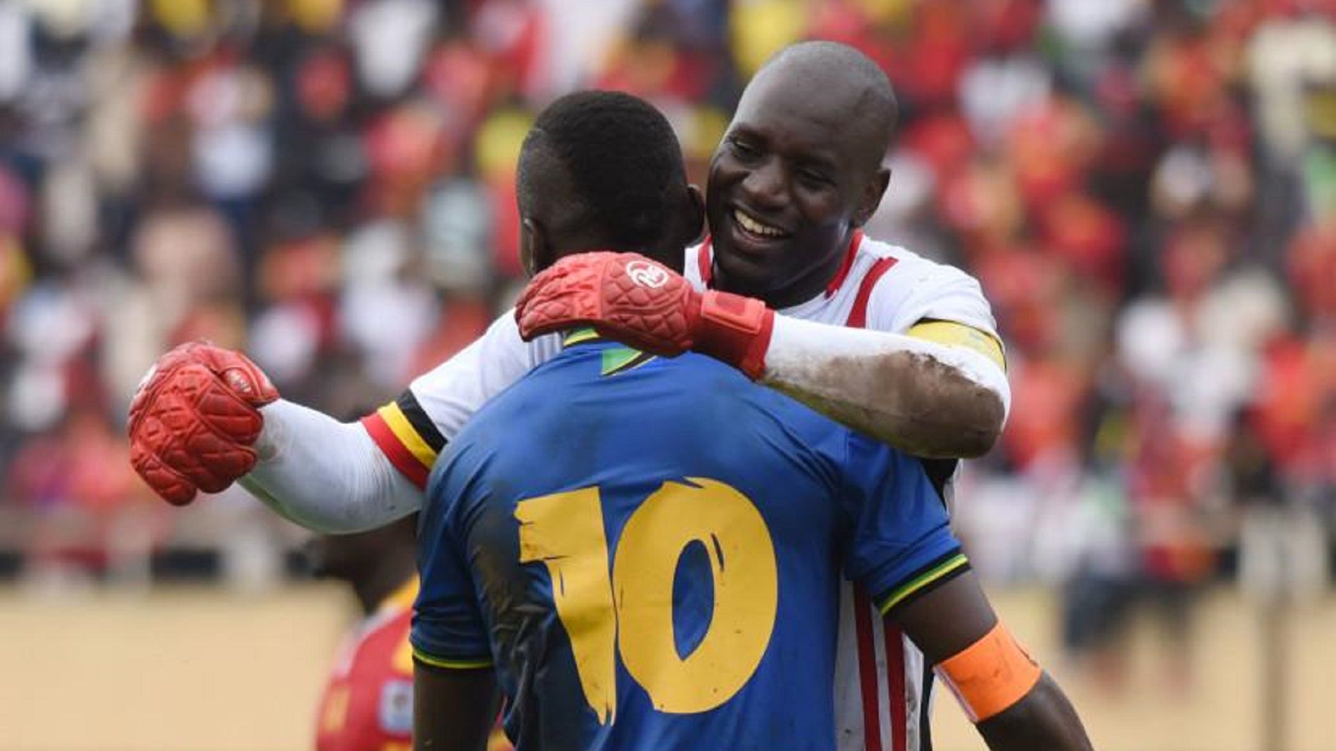 Mbwana Samatta of Tanzania and Denis Onyango, Uganda goalkeeper embrace after the 2019 Afcon Qualifiers match on 08 September 2018 at Mandela Stadium