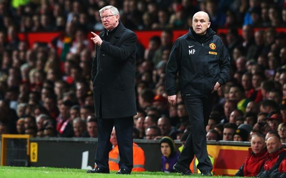 Sir Alex Ferguson; Mike Phelan