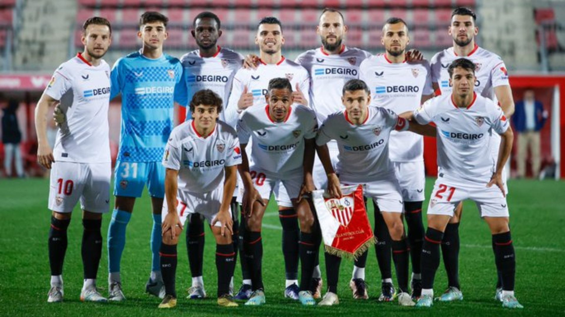 Sevilla Volendam amistoso 15122022