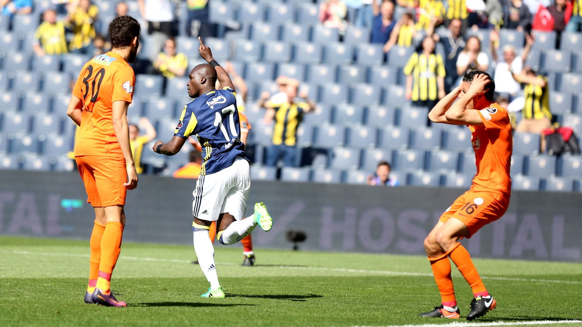 Fenerbahce Caykur Rizespor Moussa Sow