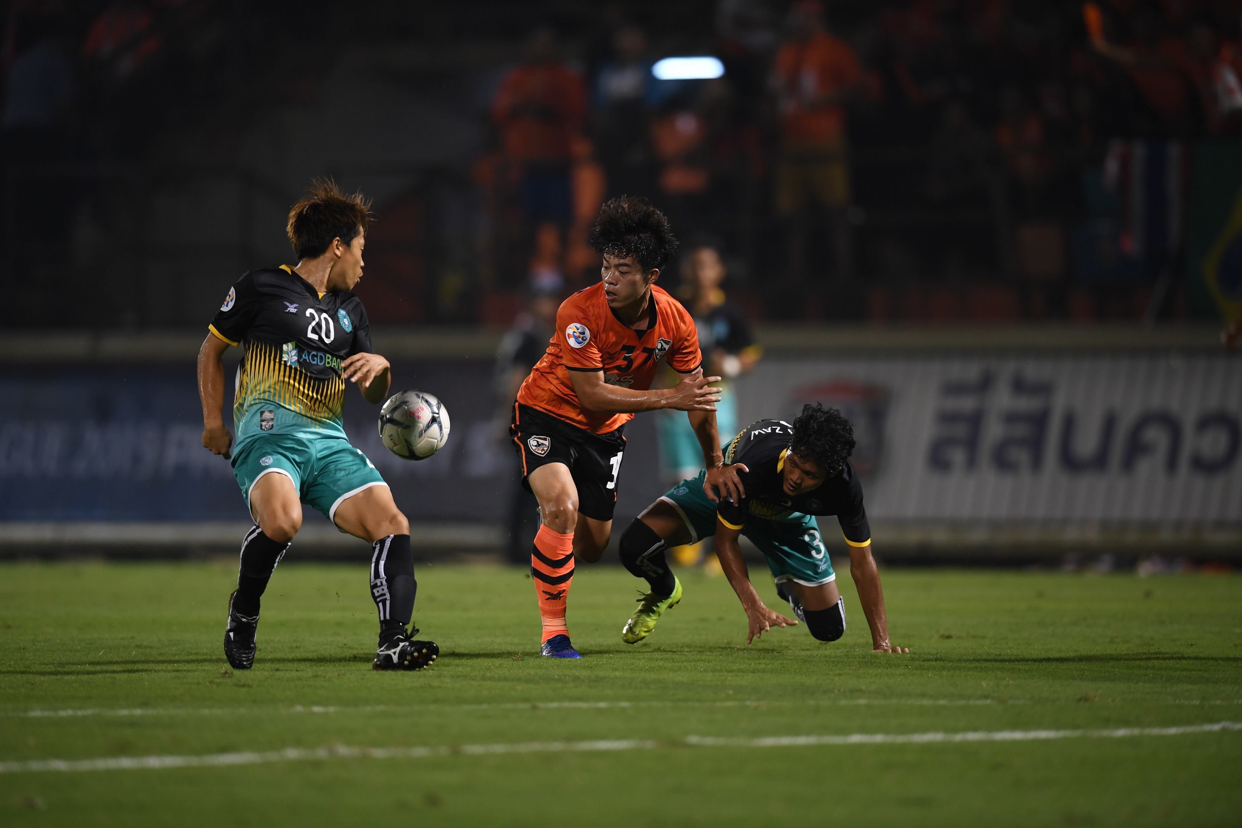 เอกนิษฐ์ ปัญญา