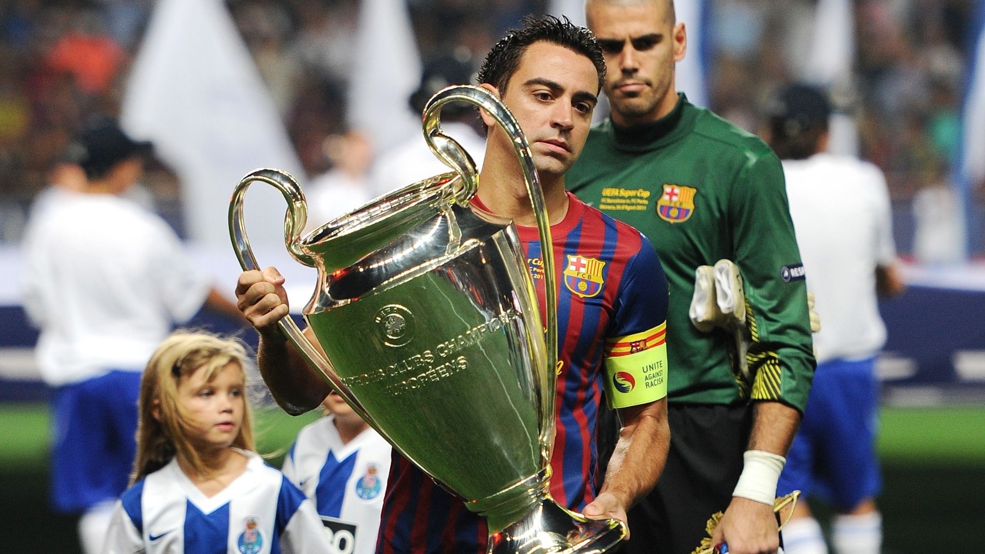 XAVI VÍCTOR VALDES BARCELONA PORTO SUPERCOPA EUROPA 2011