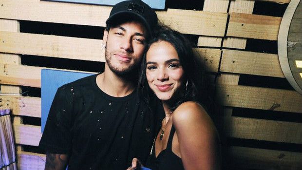 Neymar e Marquezine - 31/12/2017