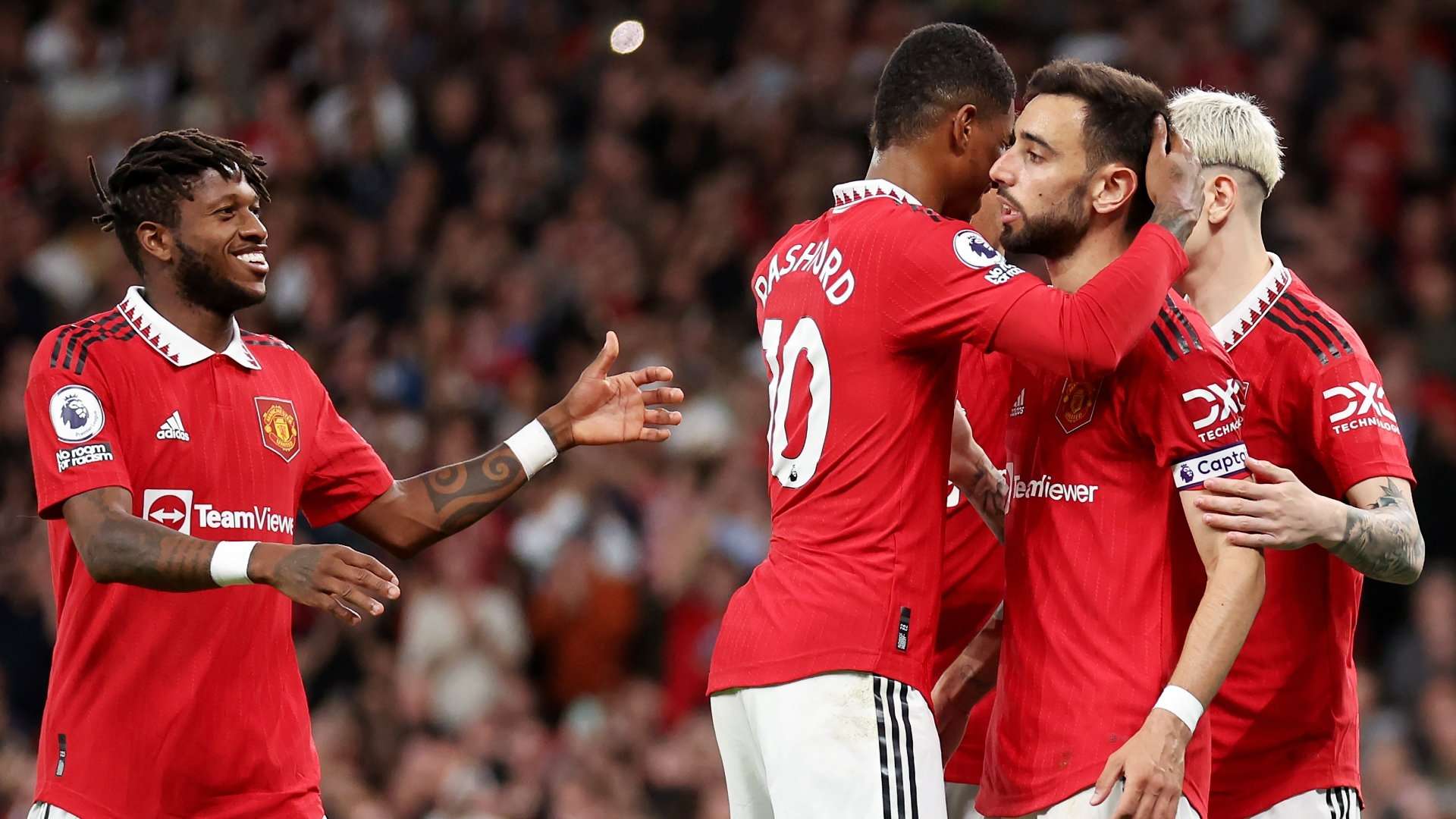 Bruno Fernandes Manchester United celebrate 2022-23